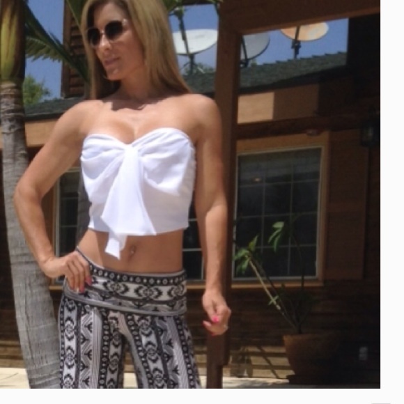 White Bow Front Bandeau Top - Picture 6 of 8